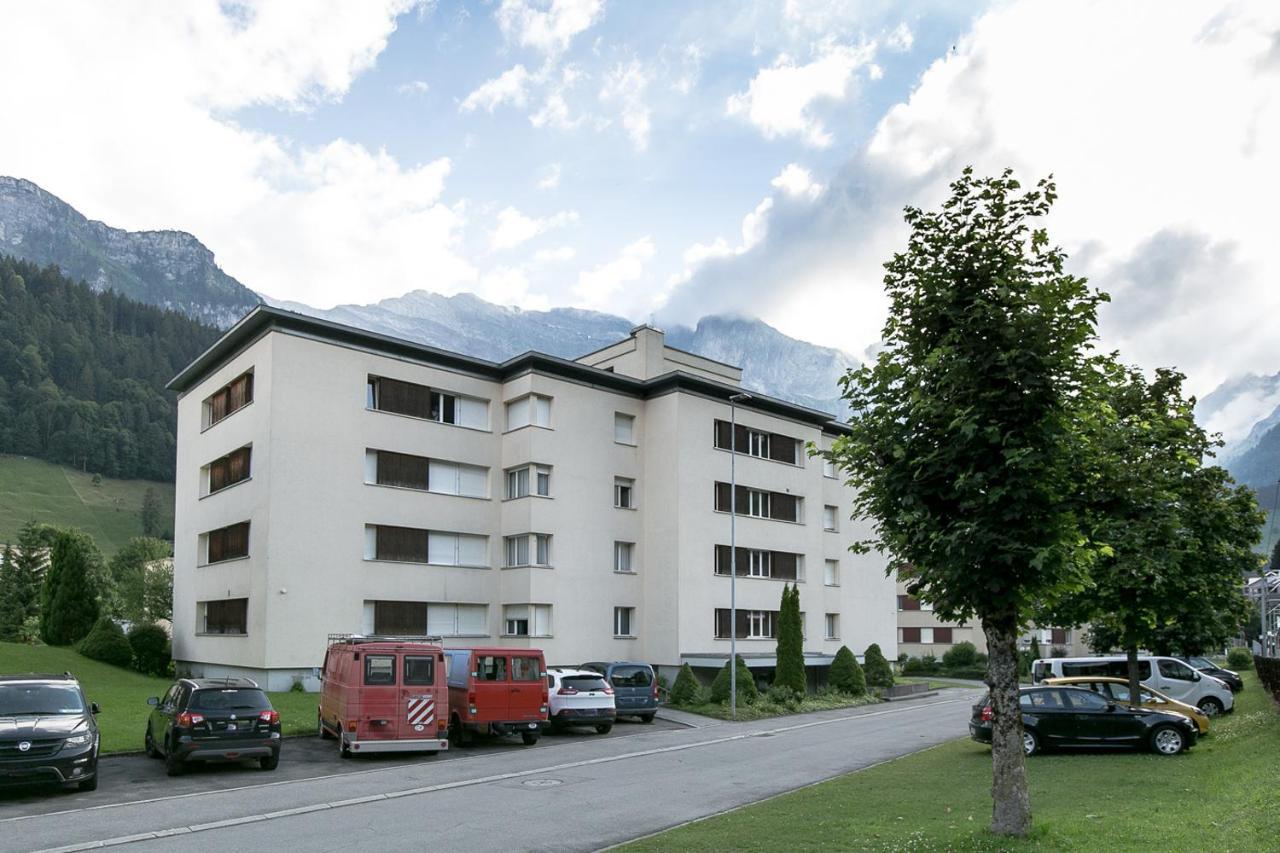 Spirit Apartments - Studio 2 - Kueche - Parkplatz 英格堡 外观 照片